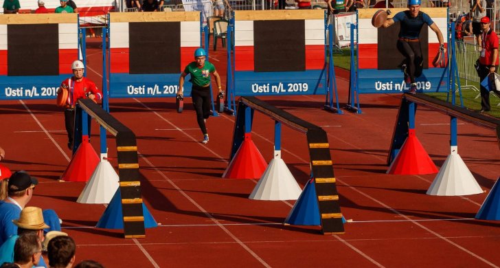 MRvpornmsportu2019100m_12.jpg